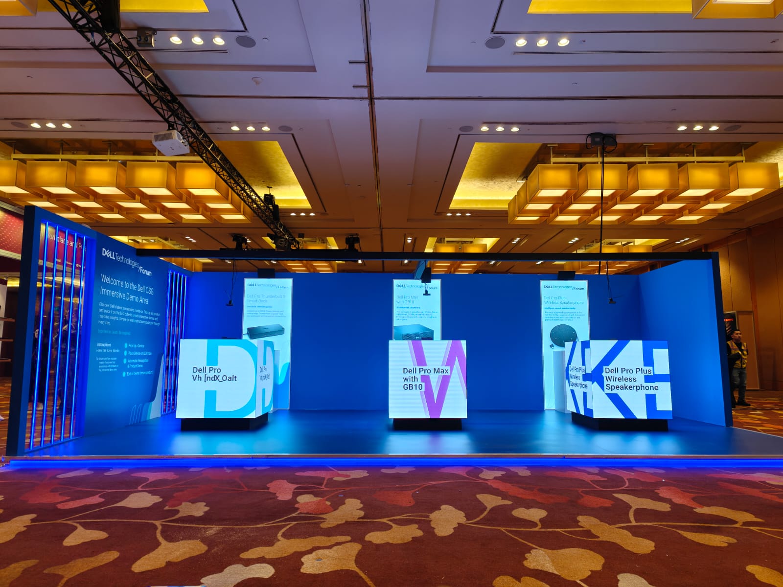 Cube LED Display.jpg